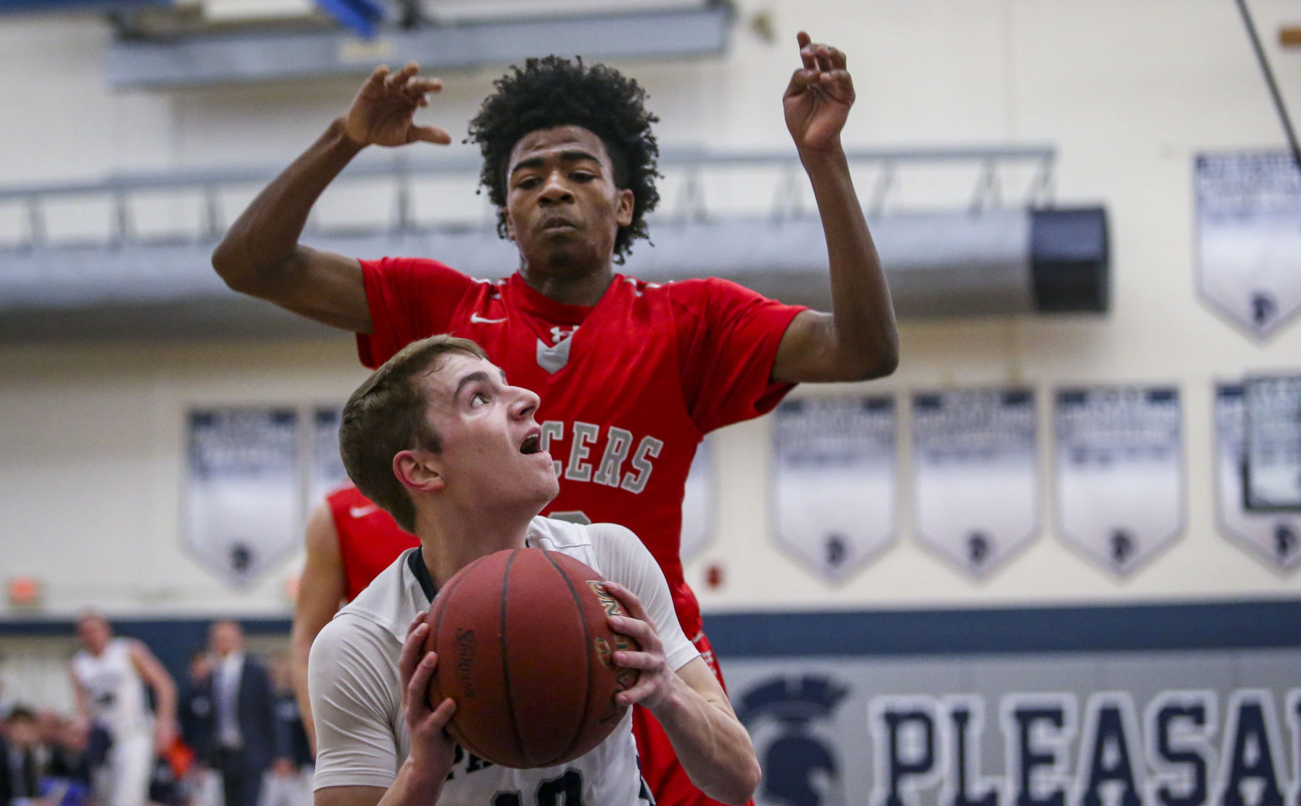 012618-NORTH-SCOTT-PLEASANT-VALLEY-BASKETBALL-007
